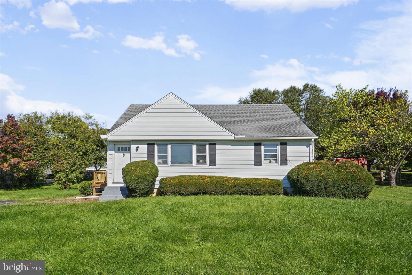 22 WARREN ROAD