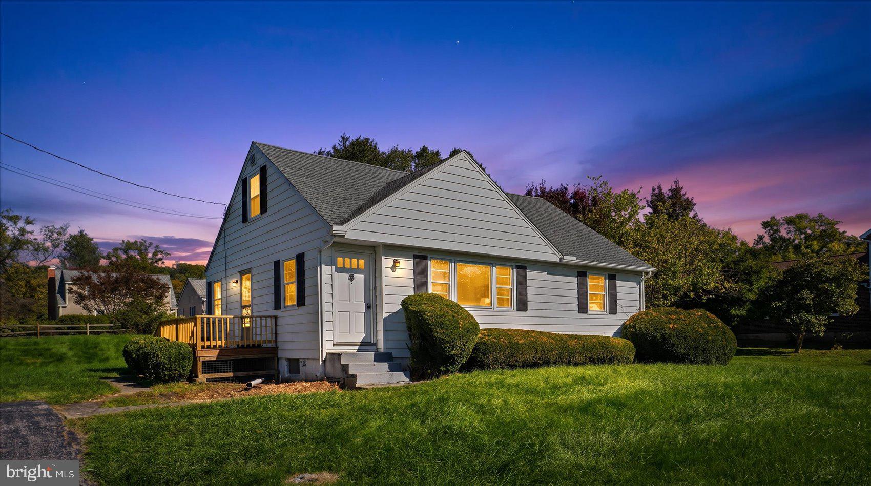 22 WARREN ROAD