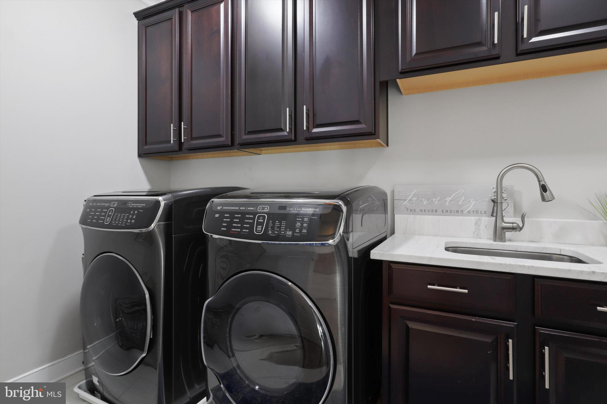 VIENNA WOODS - Residential