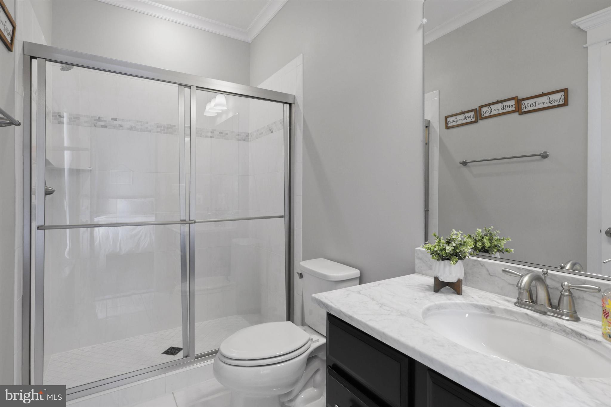 VIENNA WOODS - Residential