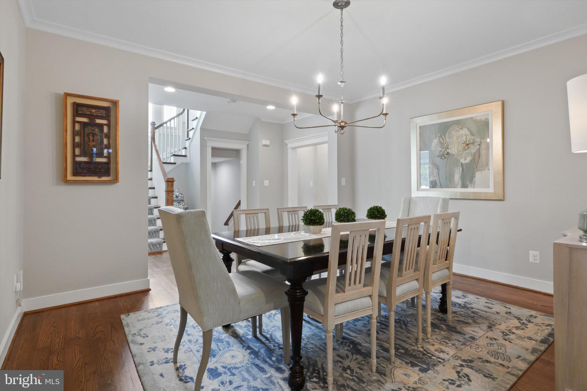 VIENNA WOODS - Residential