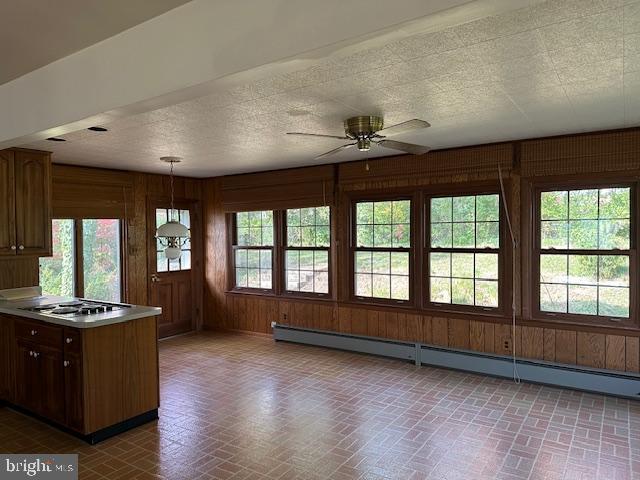 OLD CREEK ESTATES - Residential