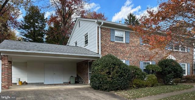 OLD CREEK ESTATES - Residential