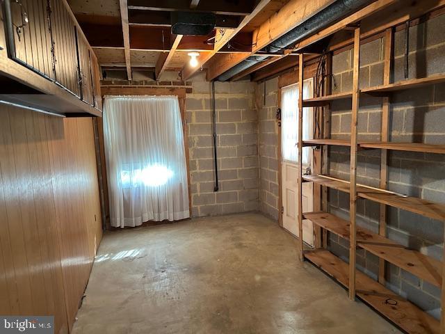 OLD CREEK ESTATES - Residential