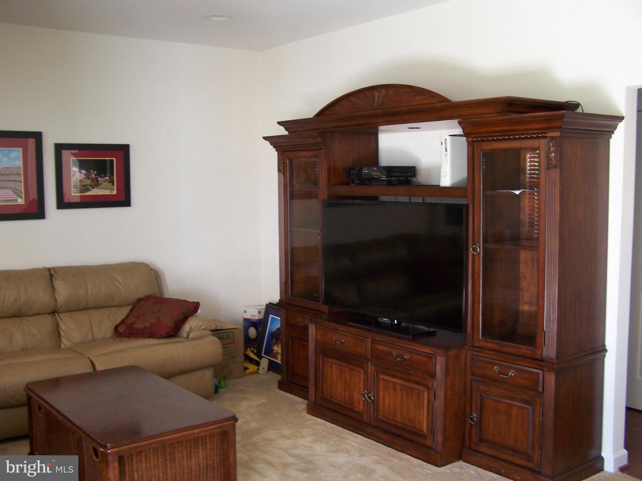 PMW FARMS - Residential