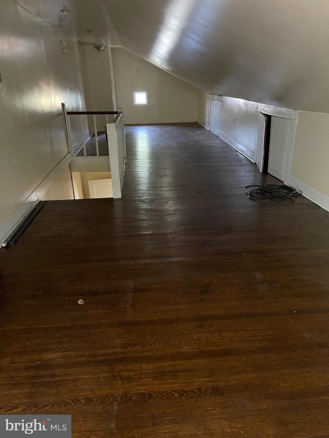 COBBS CREEK - Residential