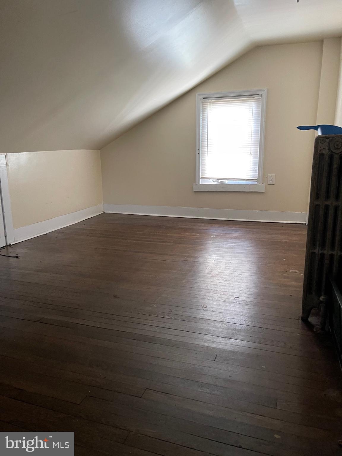 COBBS CREEK - Residential