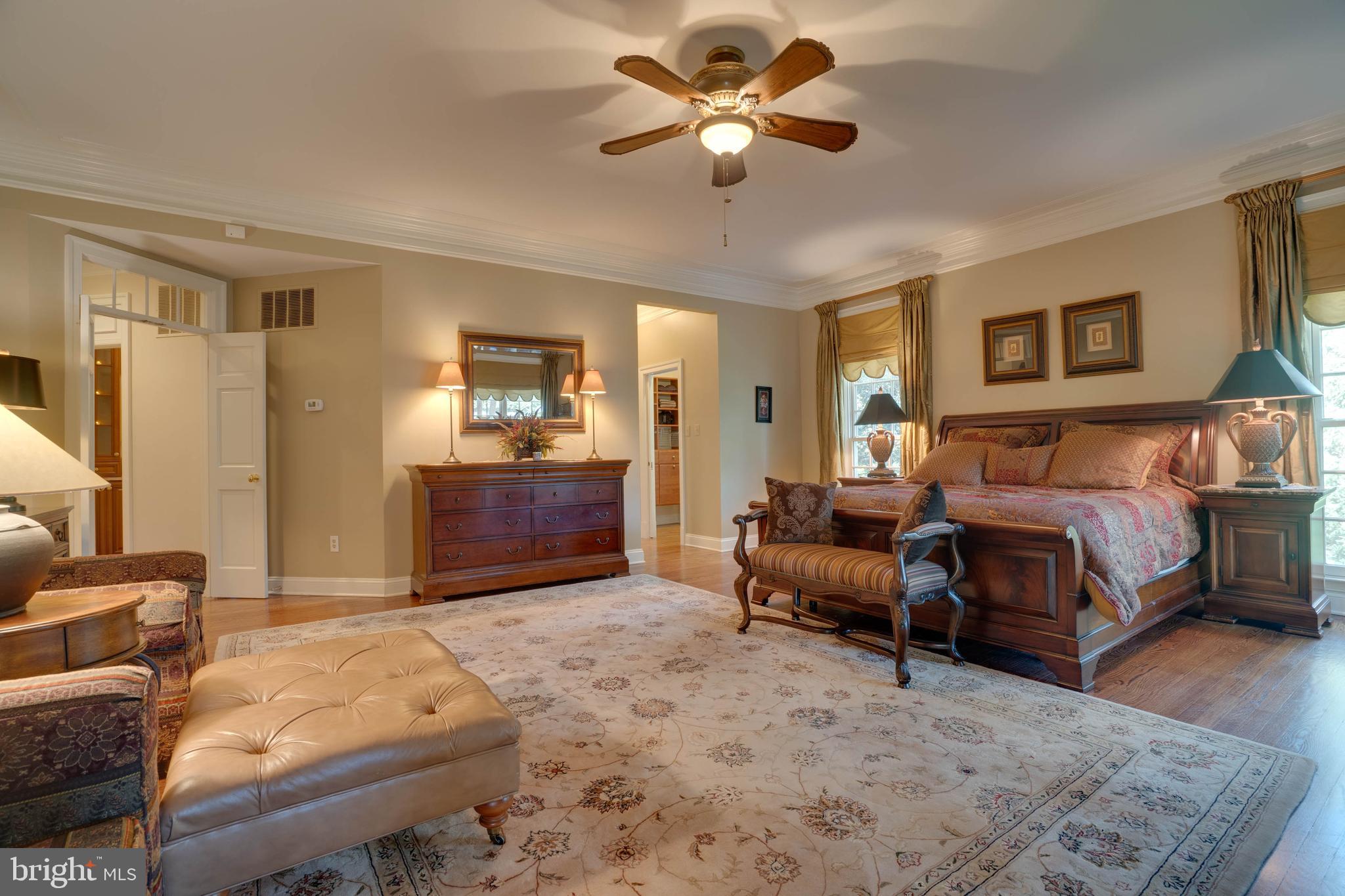 SENECA KNOLL - Residential