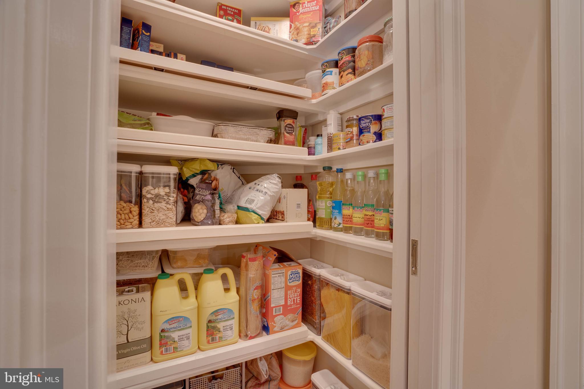 SENECA KNOLL - Residential