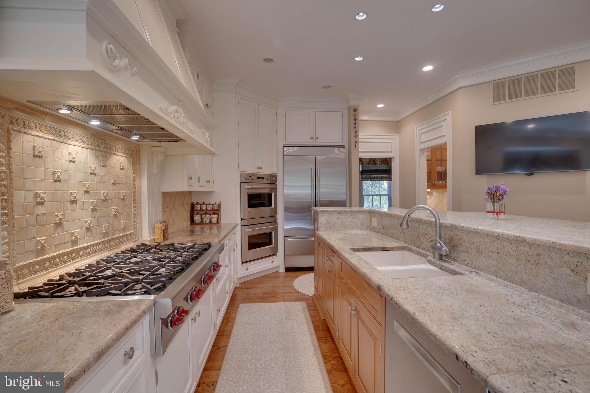 SENECA KNOLL - Residential