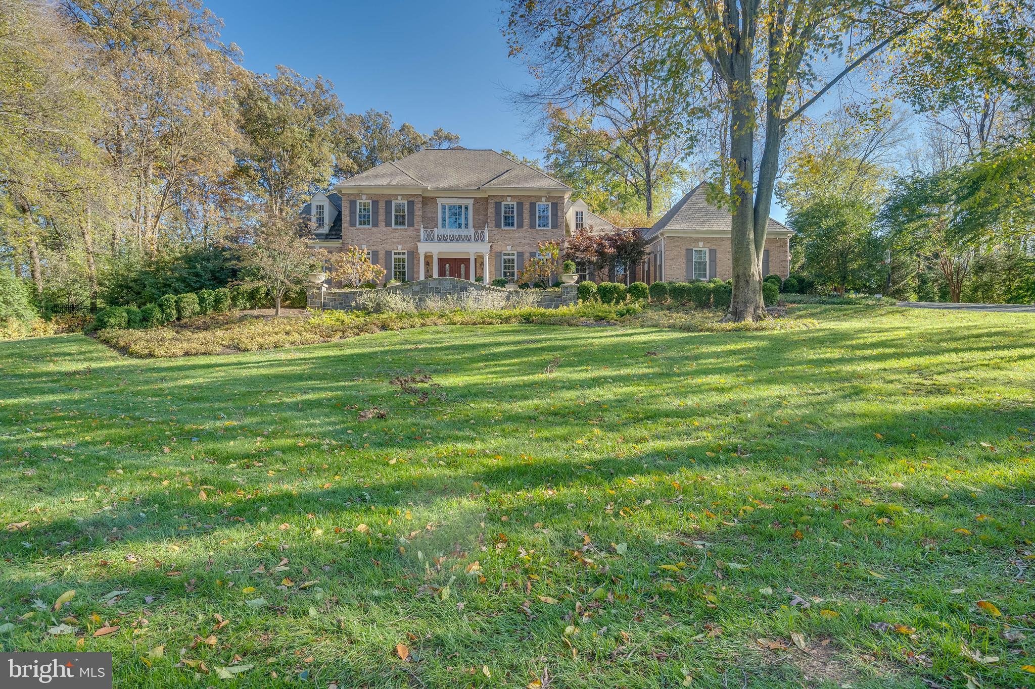 SENECA KNOLL - Residential