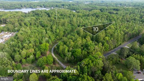Vacant Land For Sale - Lot 10 Kimberly Ct<br/> BUMPASS, VA 23024