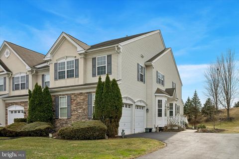 Townhouse For Sale - 3 Wharton Drive<br/> GLEN MILLS, PA 19342