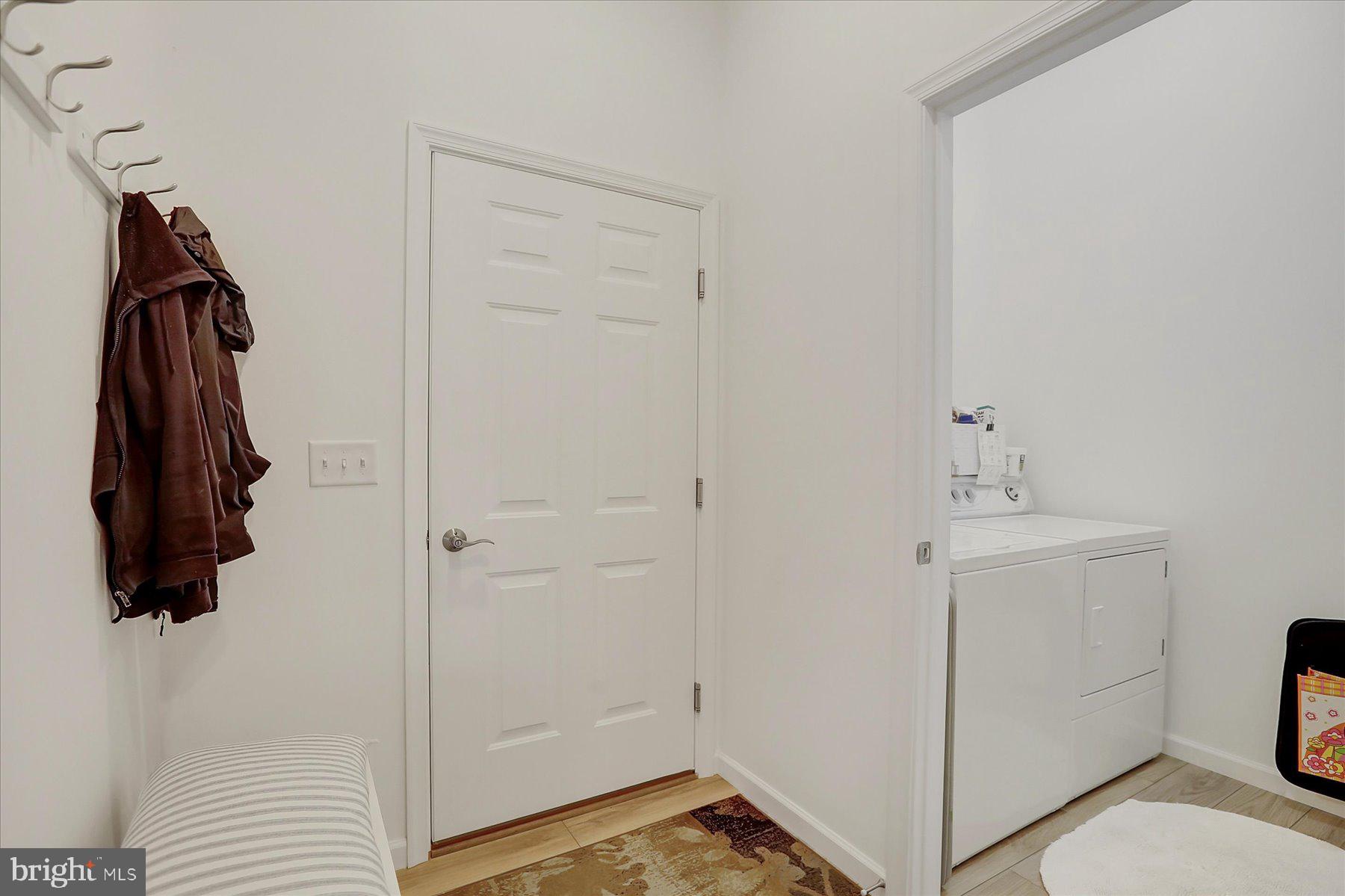 CORTLAND PARK AT WINDING HILLS - Residential