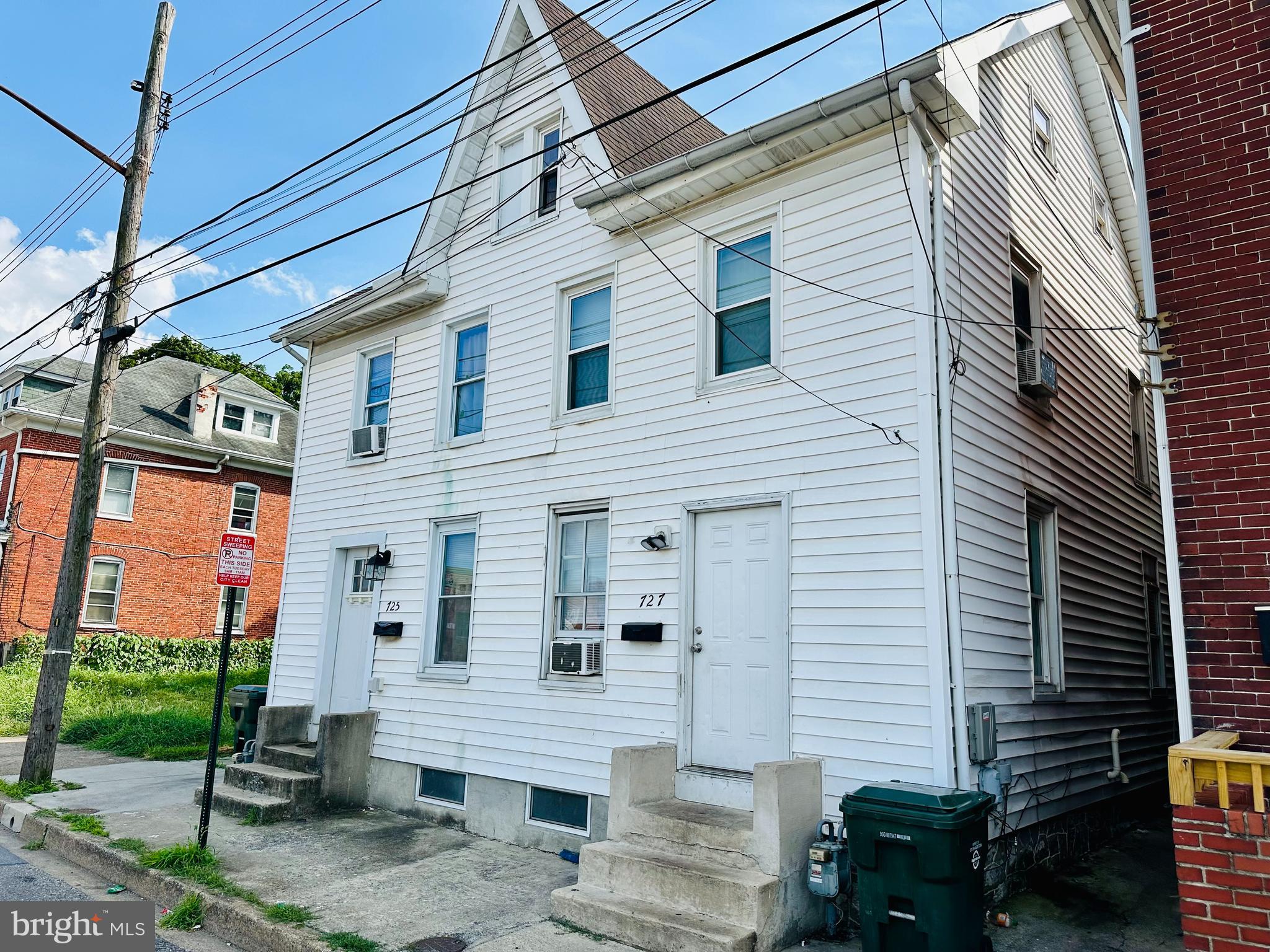 Great opportunity! This charming 2-bedroom, 1-bathroom half duplex offers a solid combination of value, comfort, and flexibility. Living room, kitchen, dining room. Luxury vinyl flooring, recently painted! The also home features newer windows and efficient gas-forced air heat, providing year-round comfort and low-maintenance living. Whether you're looking to expand your rental portfolio or find an affordable new home, this property offers excellent potential!