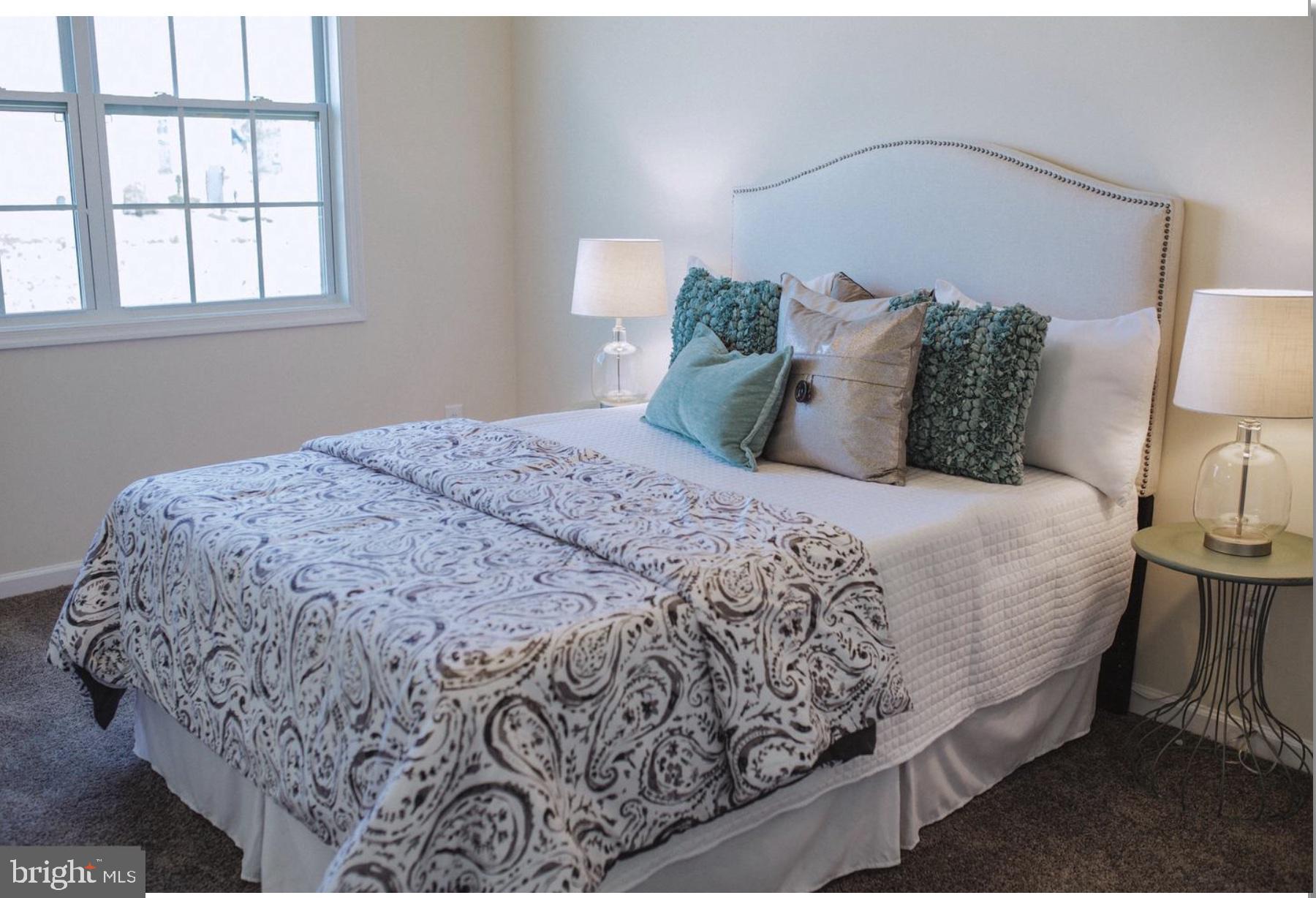 HARVEST GLEN - Residential