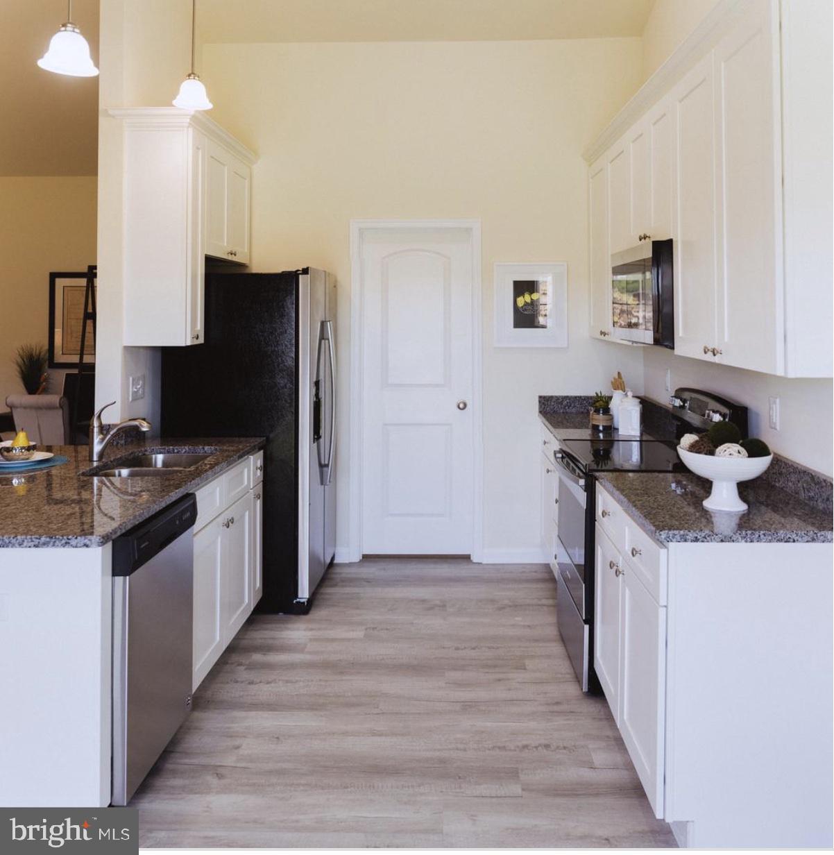 HARVEST GLEN - Residential