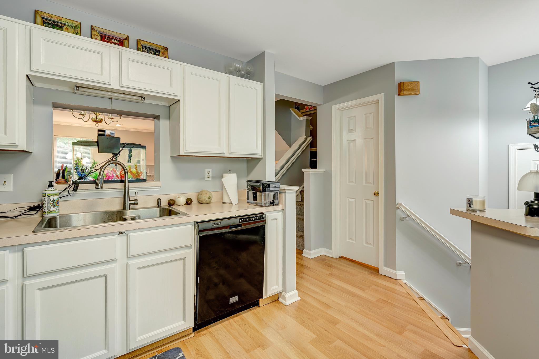 MAPLE POINTE - Residential