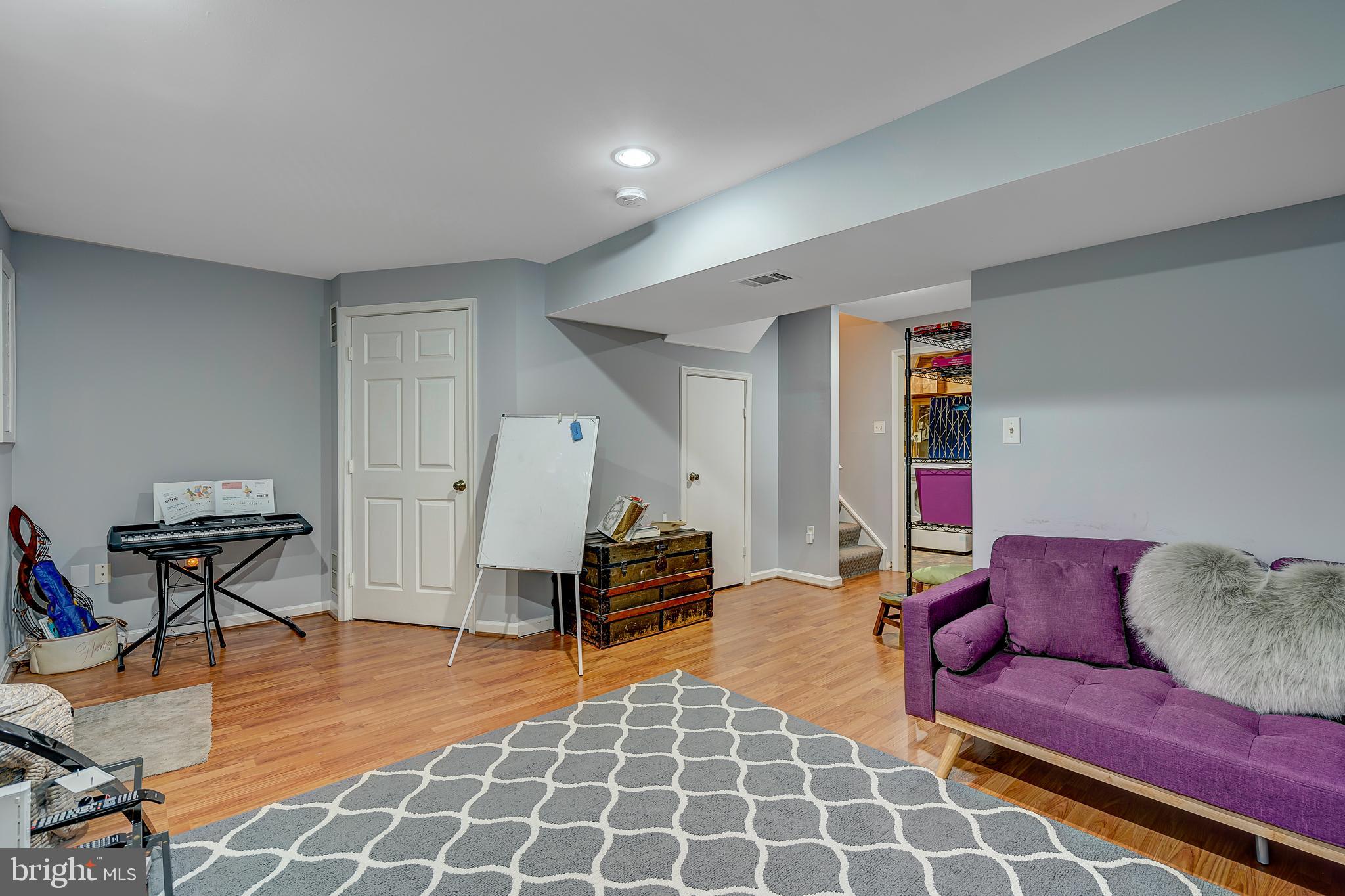 MAPLE POINTE - Residential