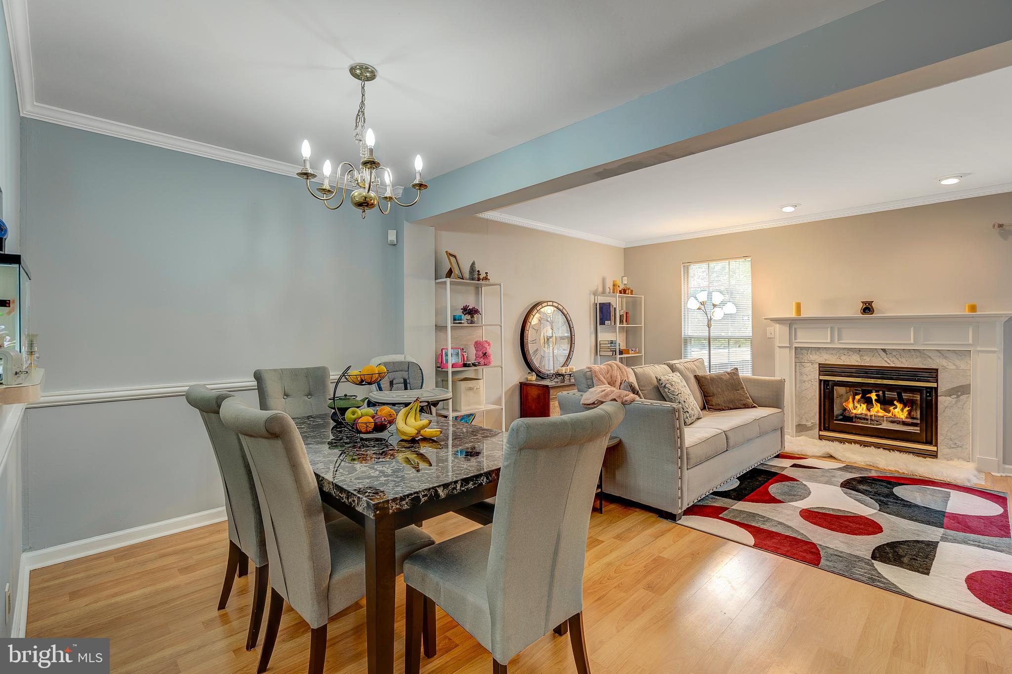 MAPLE POINTE - Residential