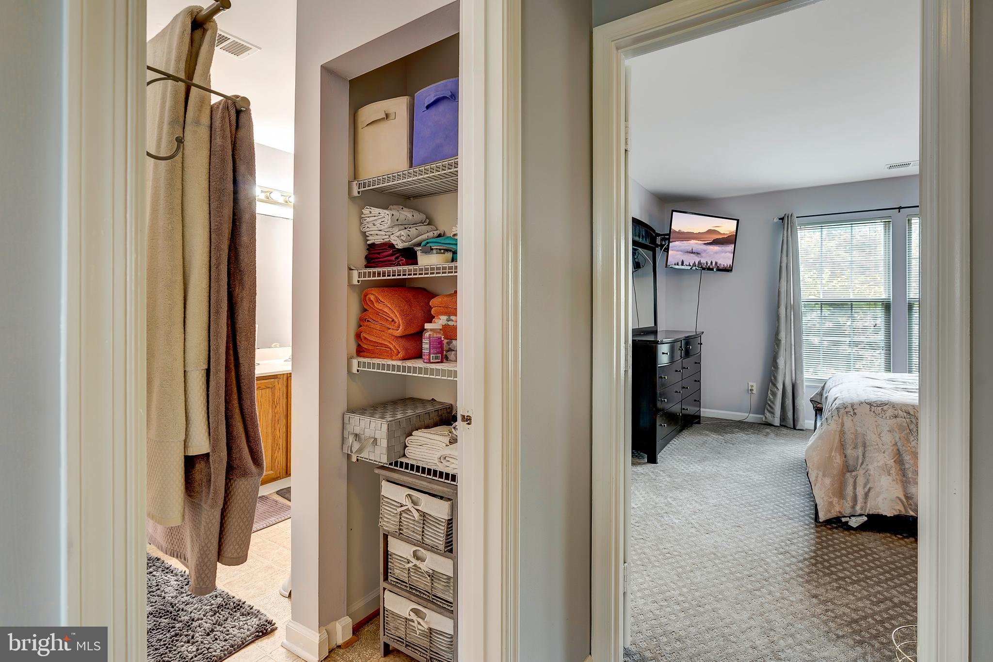 MAPLE POINTE - Residential