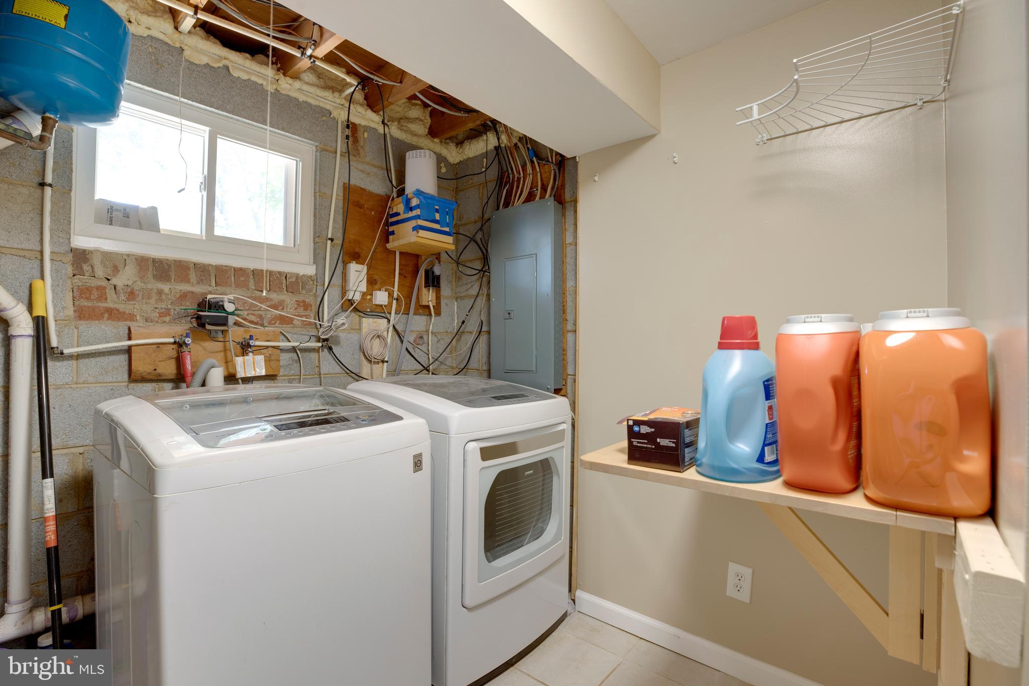 DALE CITY - Residential