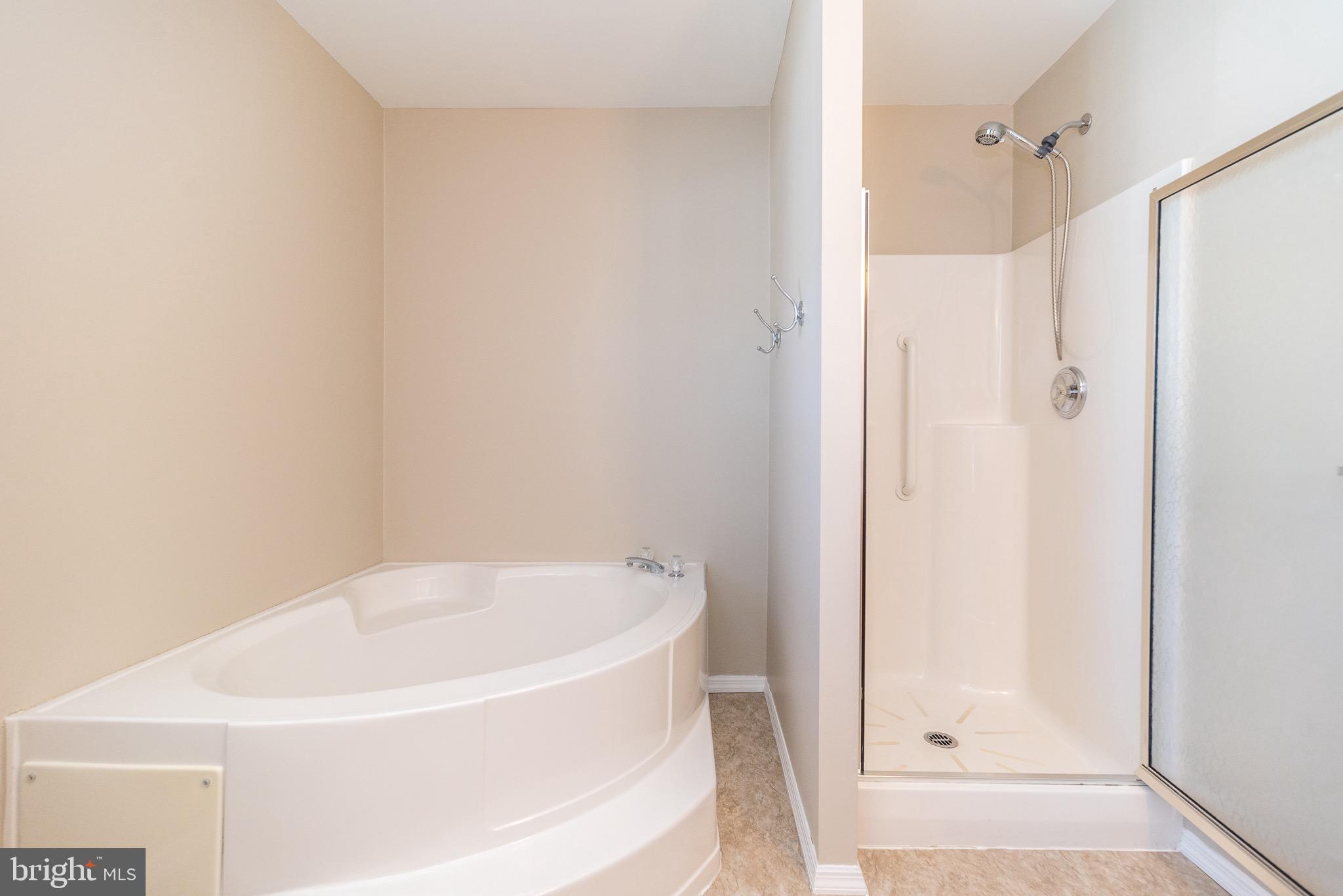 NESHAMINY FALLS - Residential