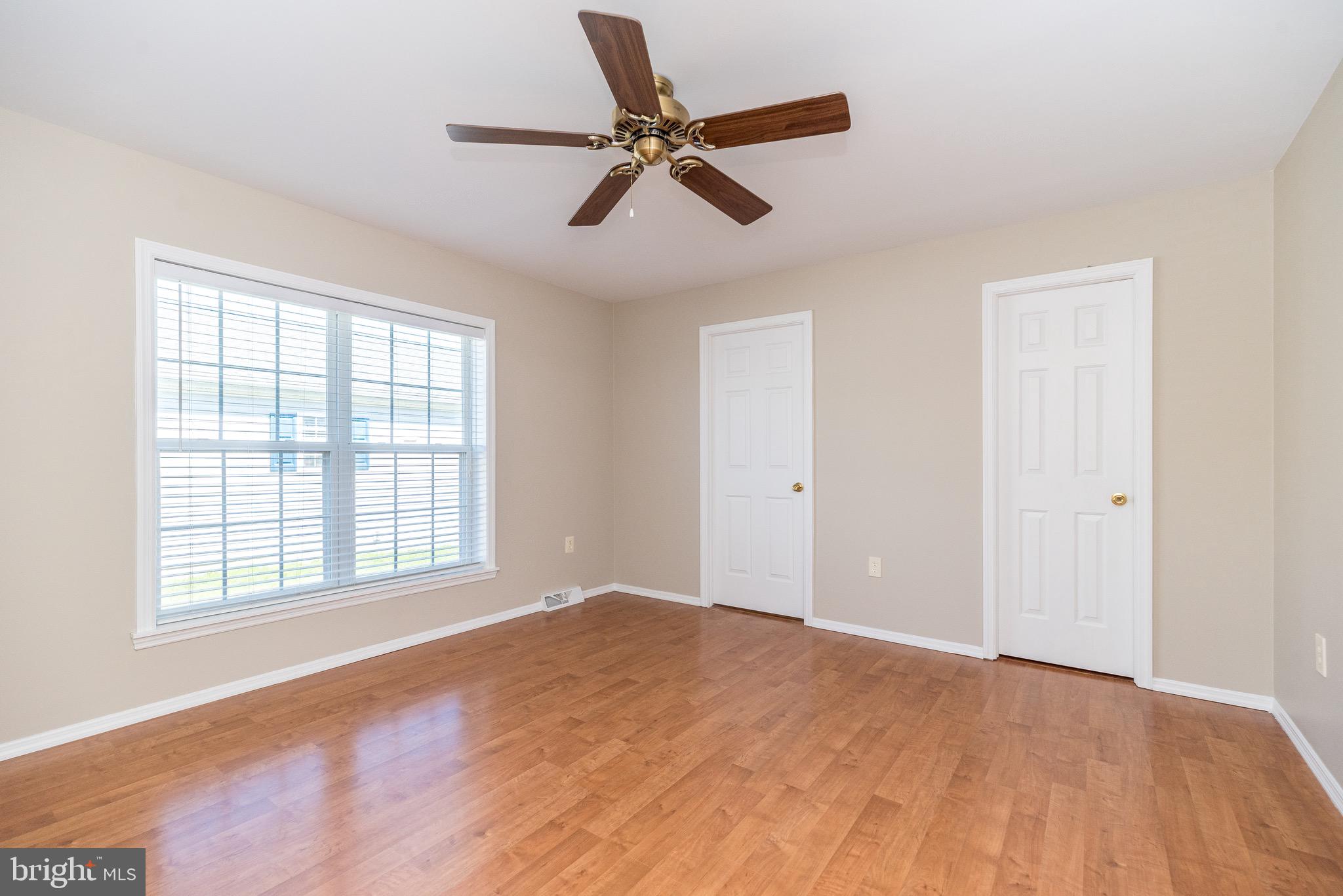 NESHAMINY FALLS - Residential