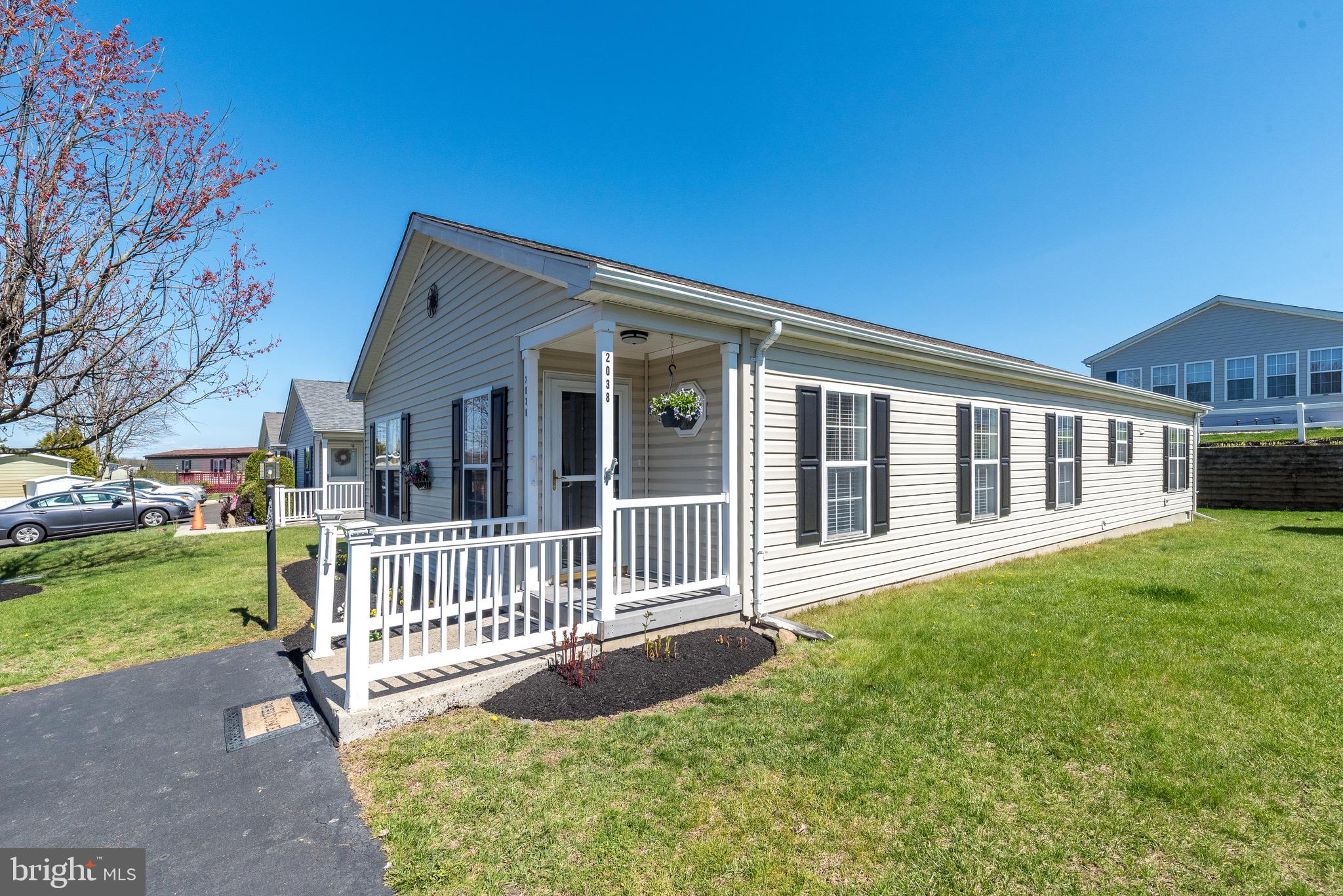 NESHAMINY FALLS - Residential