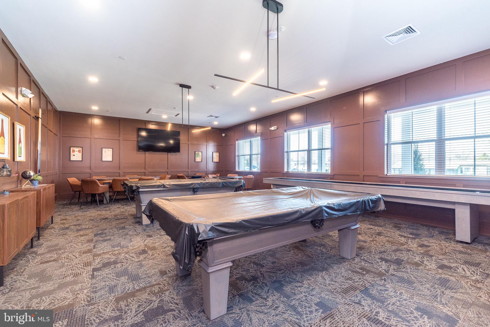 NESHAMINY FALLS - Residential