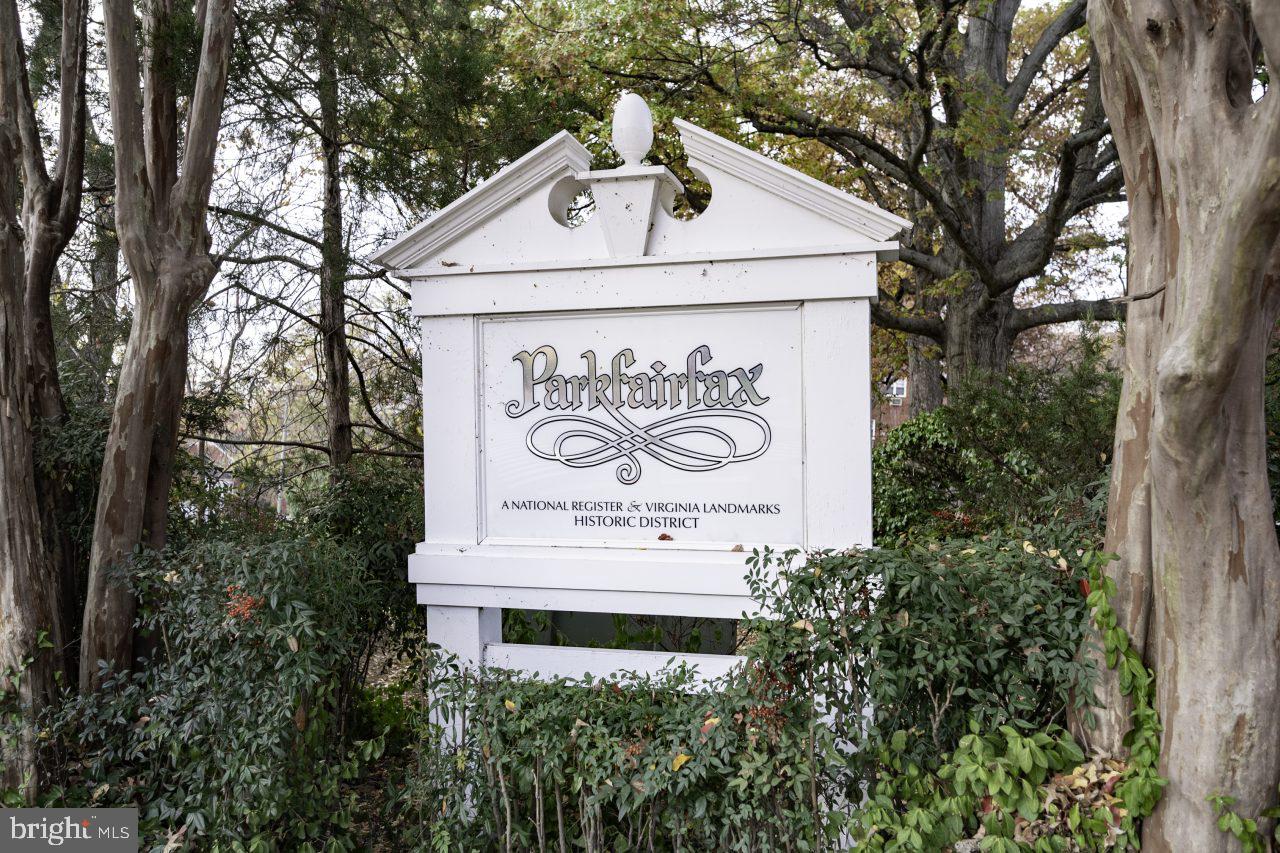 PARKFAIRFAX - Residential Lease