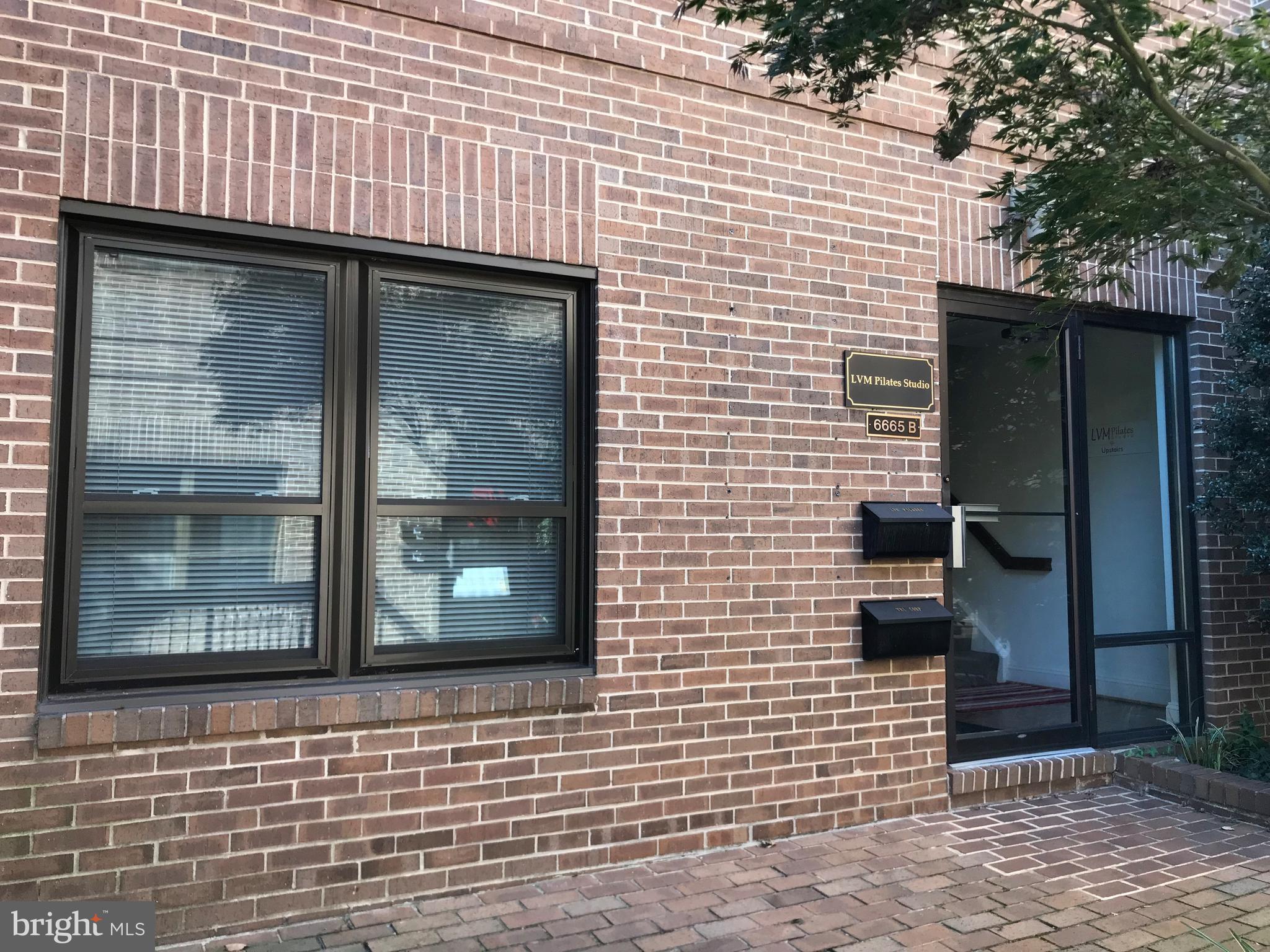 DOMINION OFFICE PARK - Commercial Lease