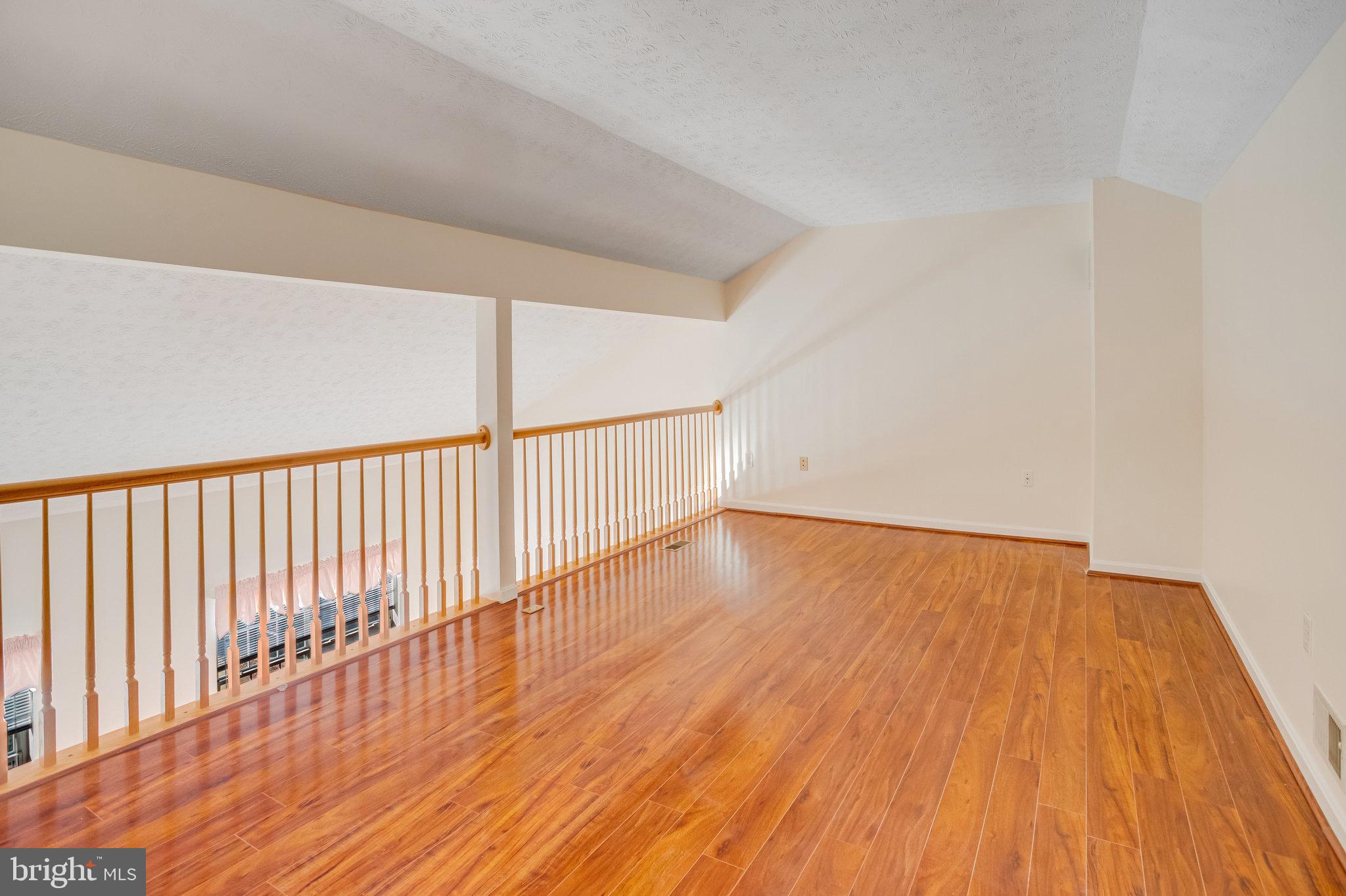 PARK RIDGE - Residential Lease