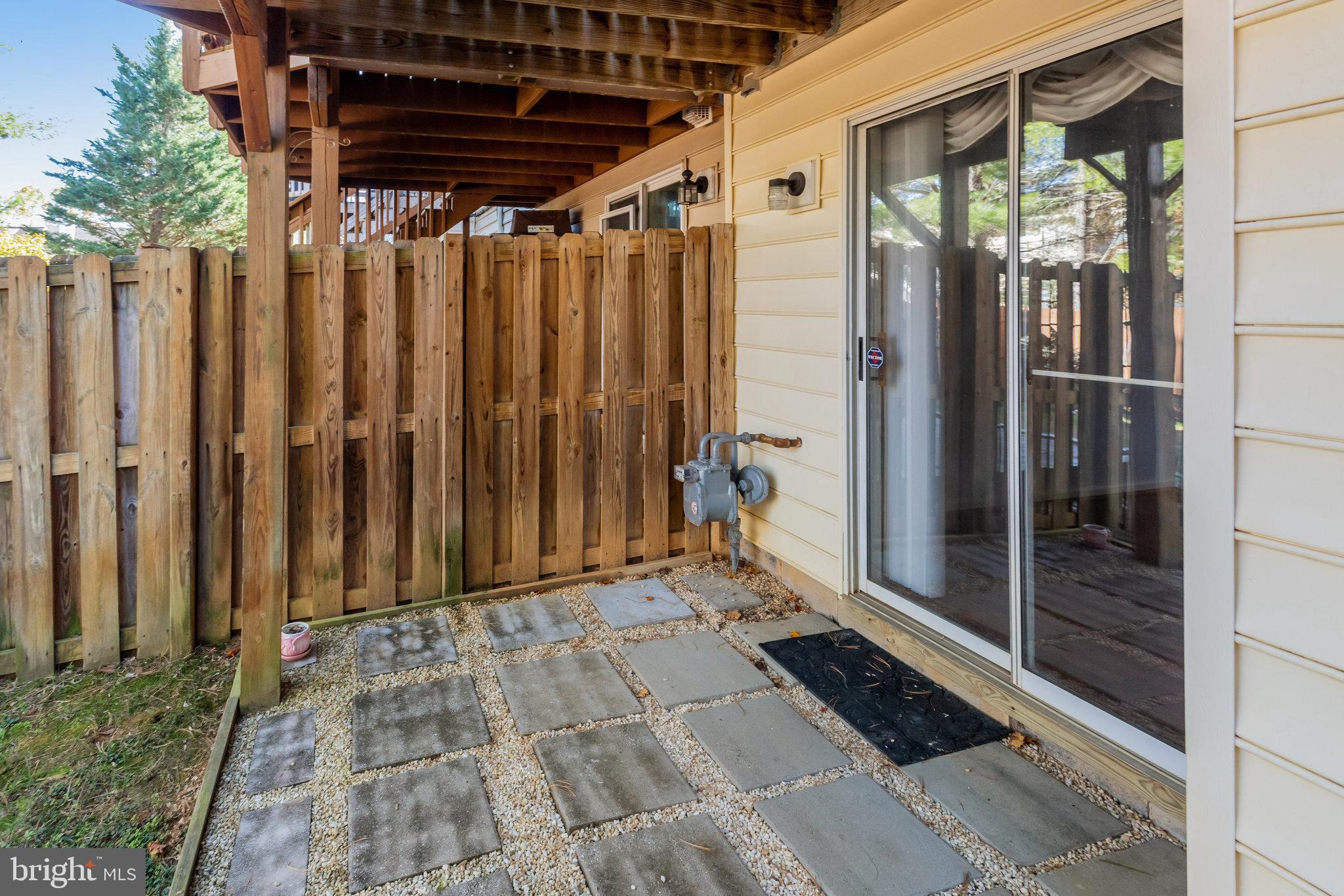 PARK RIDGE - Residential Lease