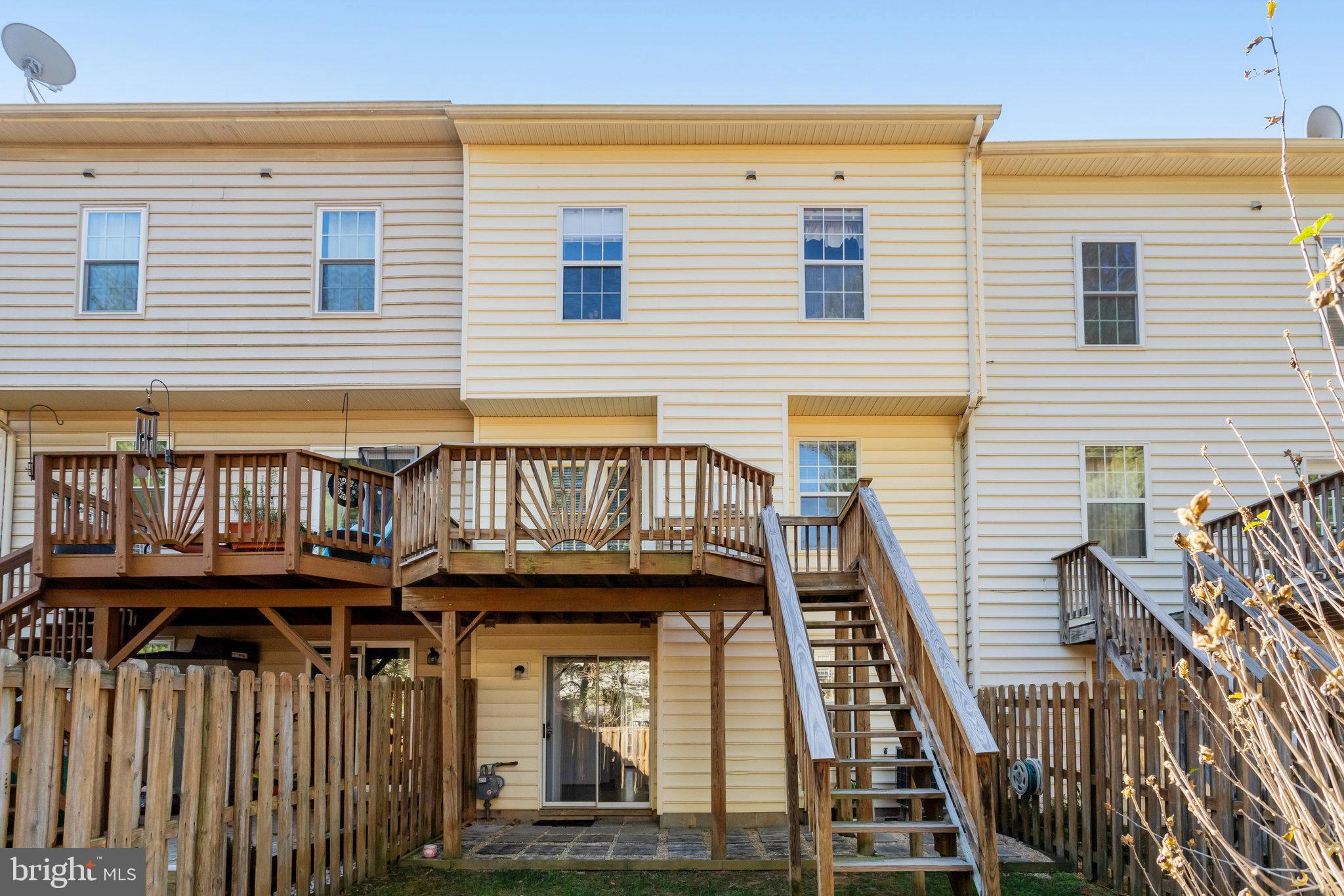 PARK RIDGE - Residential Lease