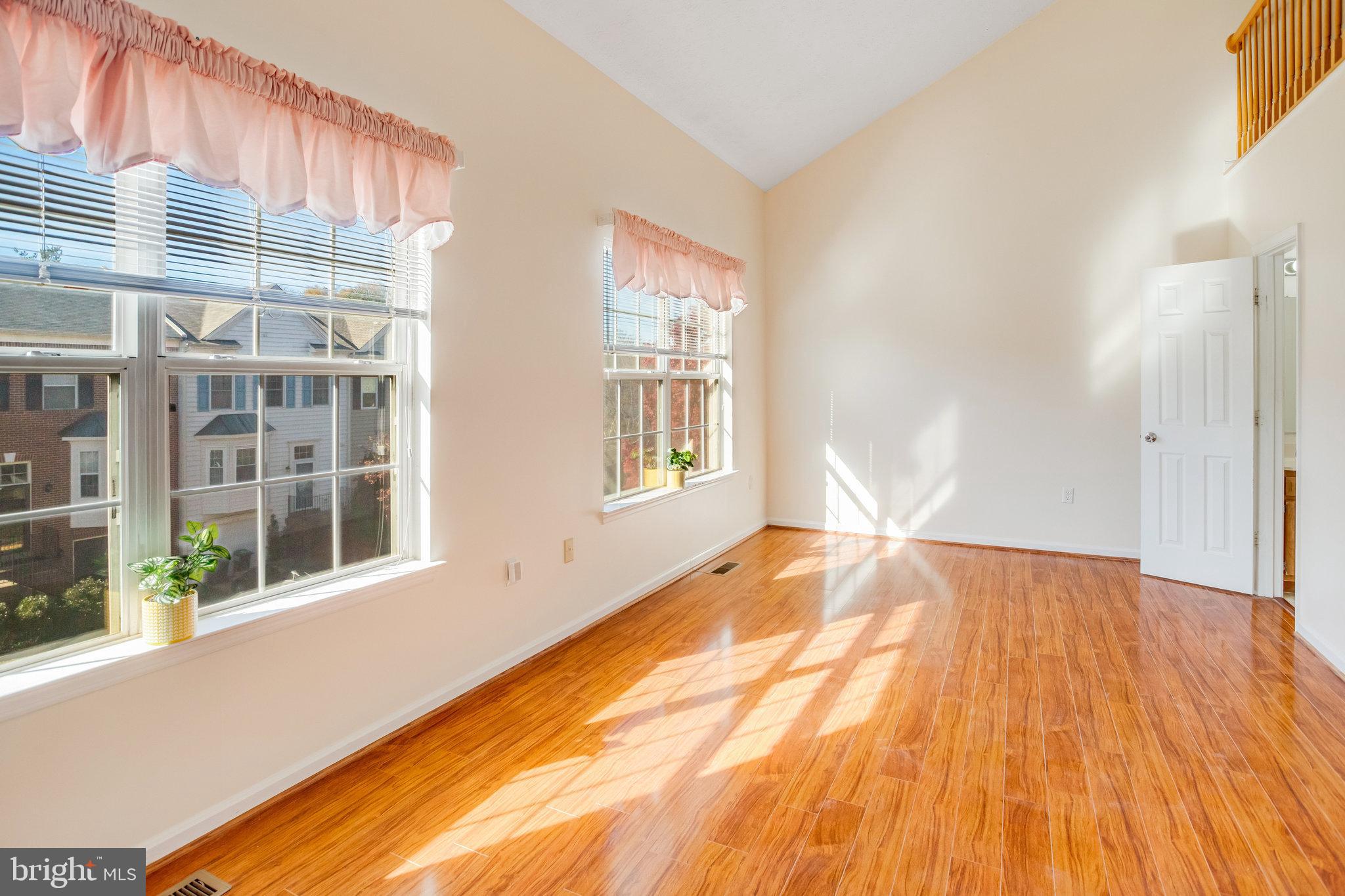 PARK RIDGE - Residential Lease