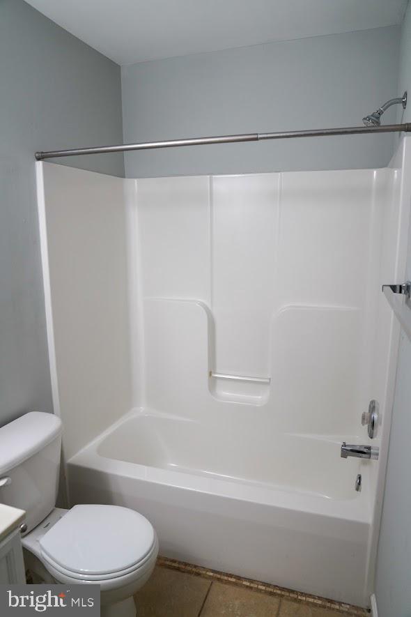 COUNTY GREEN - Residential