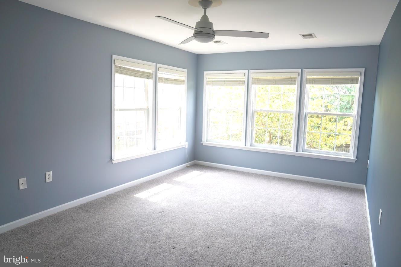 COUNTY GREEN - Residential