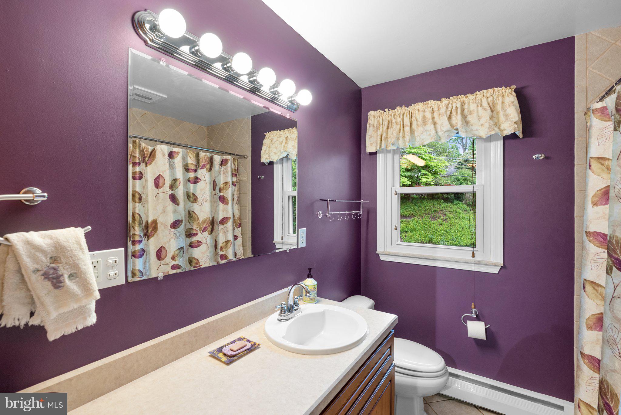 CAMPUS HILLS - Residential