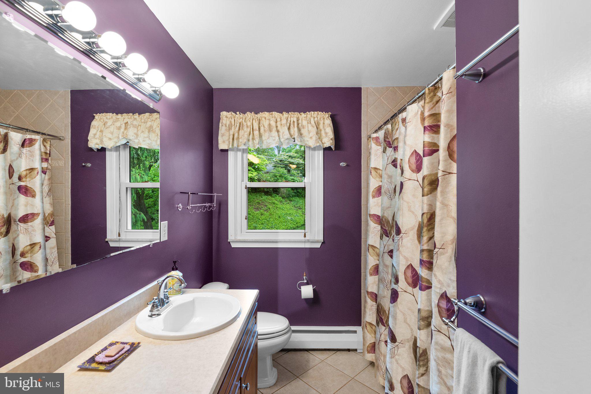 CAMPUS HILLS - Residential