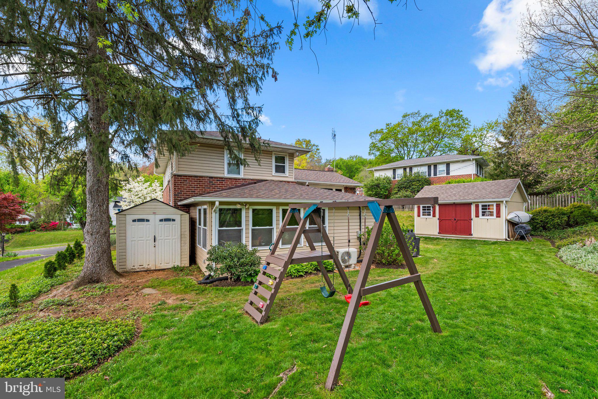 CAMPUS HILLS - Residential