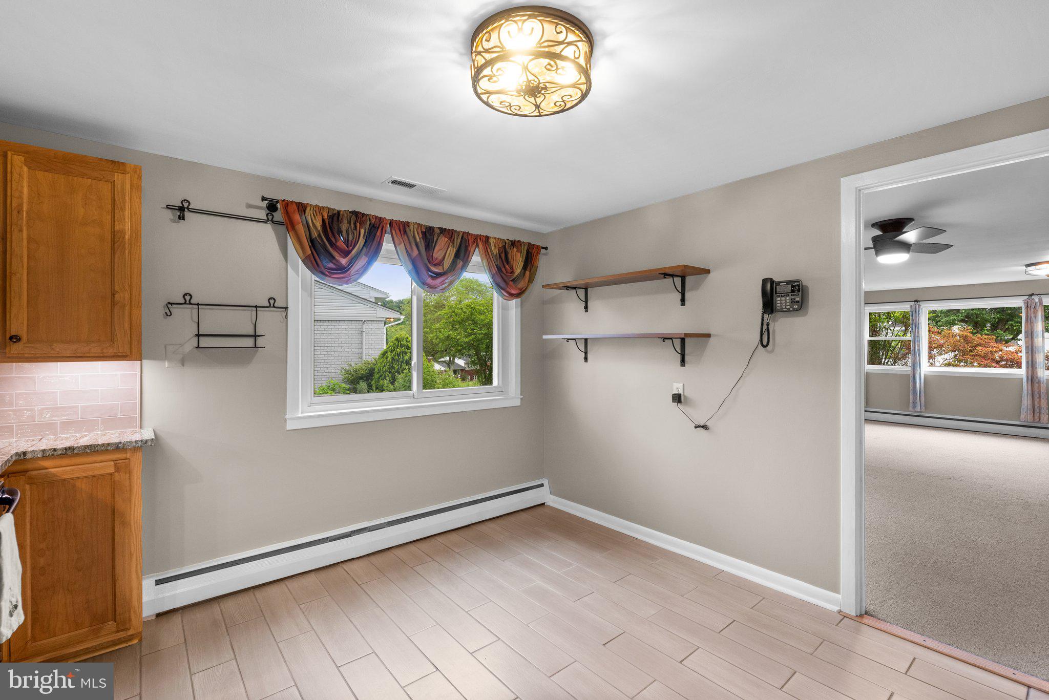 CAMPUS HILLS - Residential