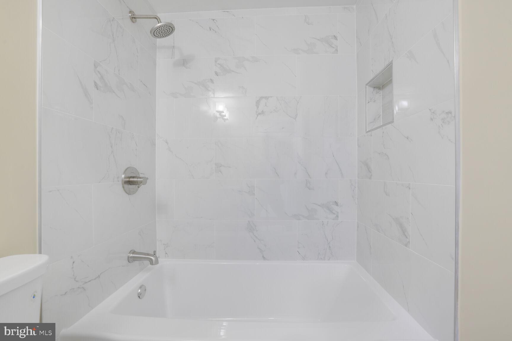 FOX CHAPEL - Residential