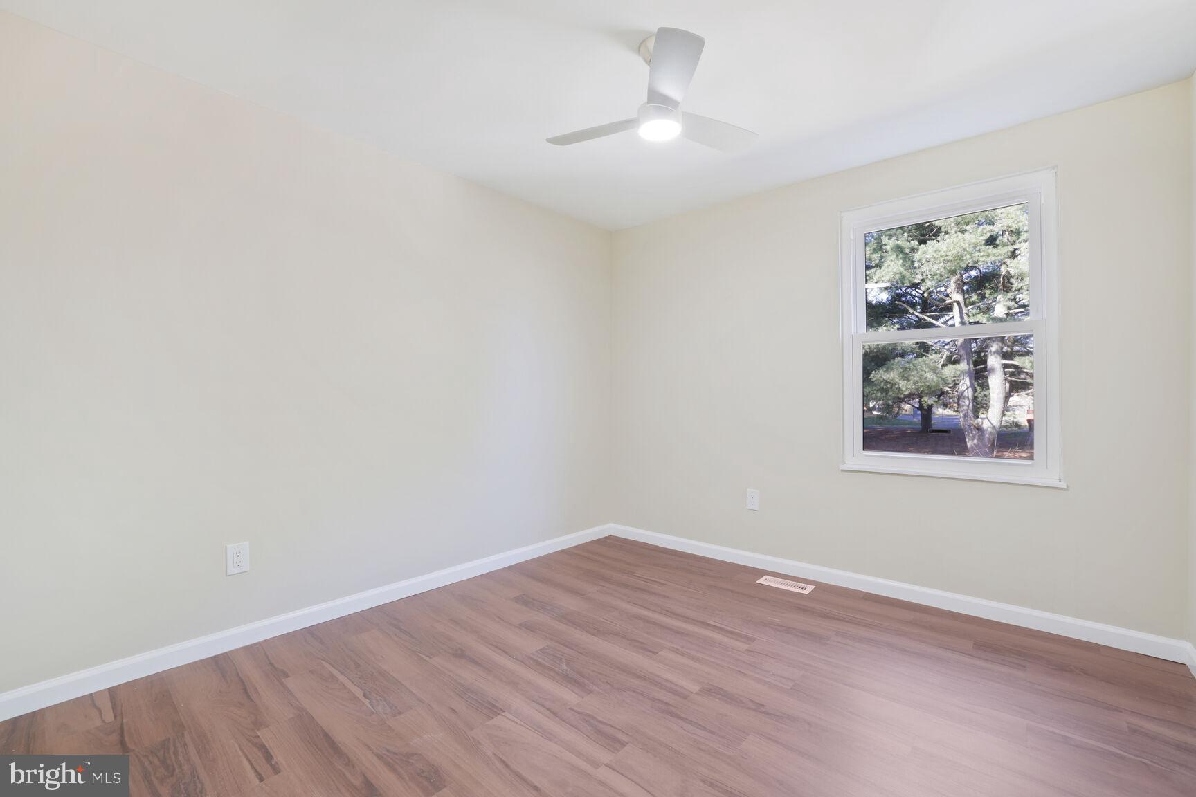 FOX CHAPEL - Residential