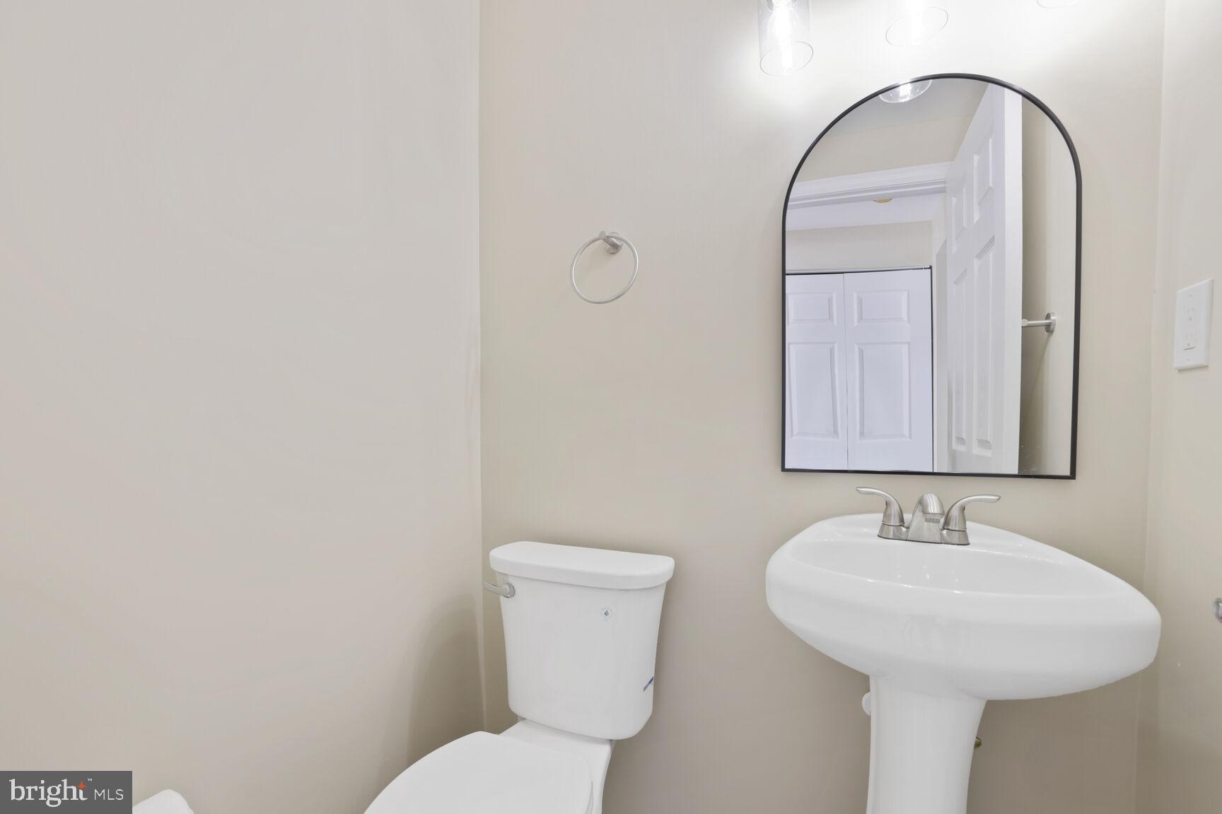 FOX CHAPEL - Residential