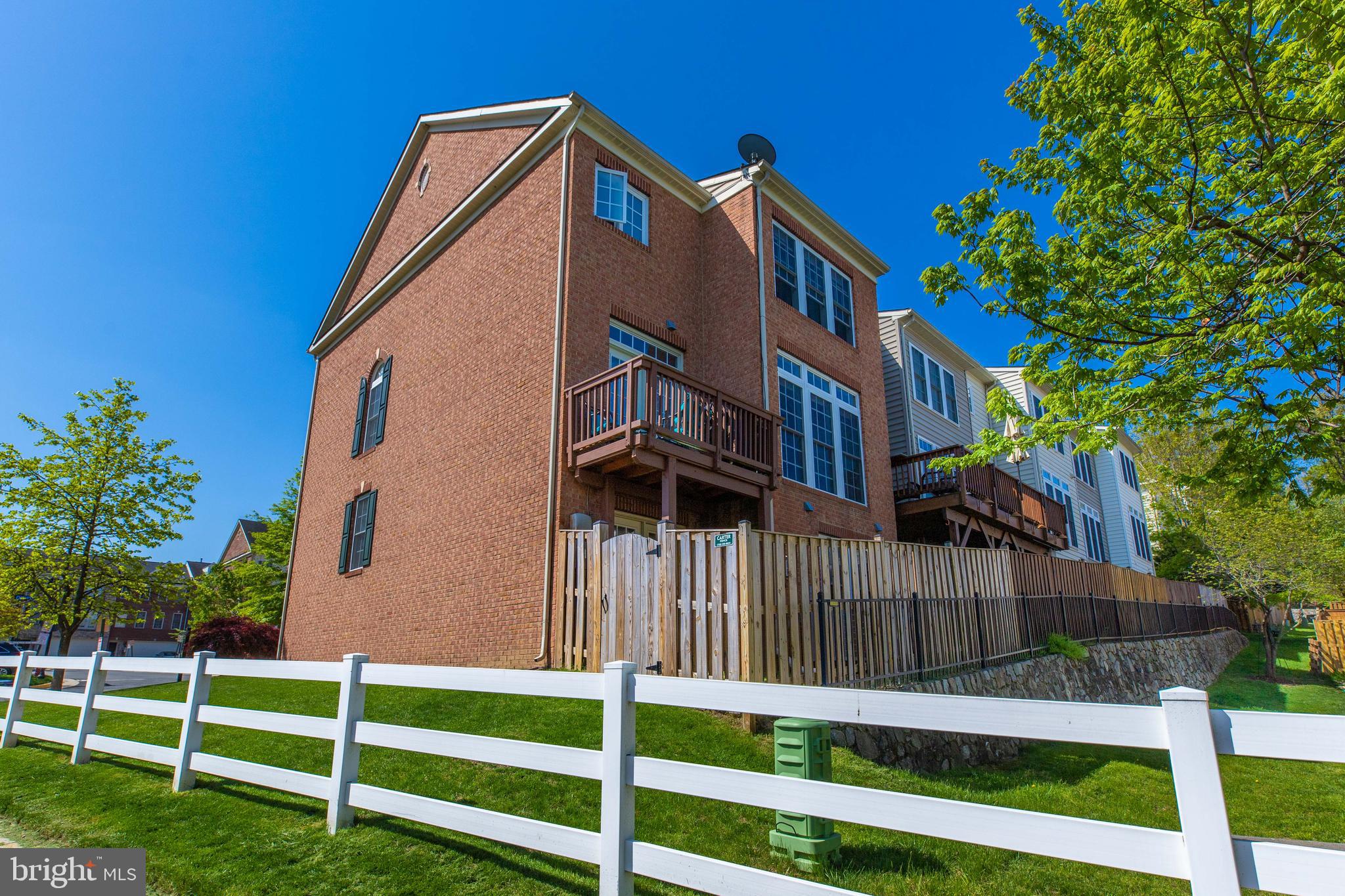 LORTON VALLEY NORTH - Residential