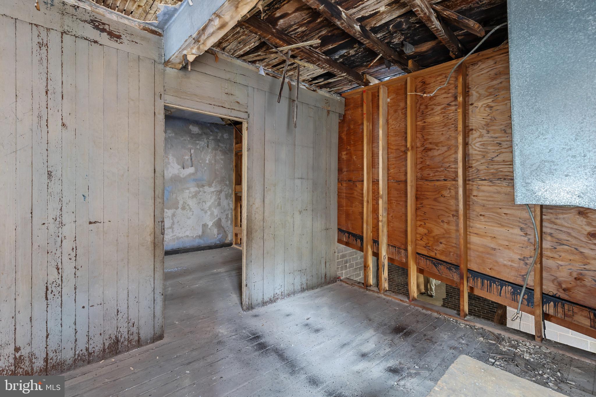 RIDGELY'S DELIGHT - Commercial Sale