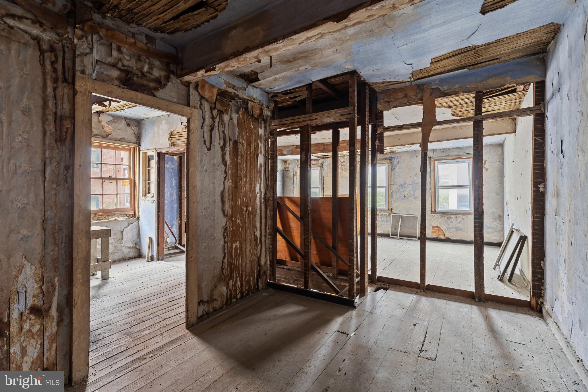RIDGELY'S DELIGHT - Commercial Sale