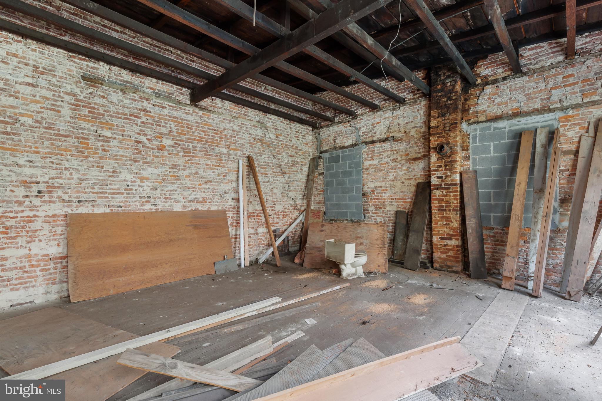 RIDGELY'S DELIGHT - Commercial Sale