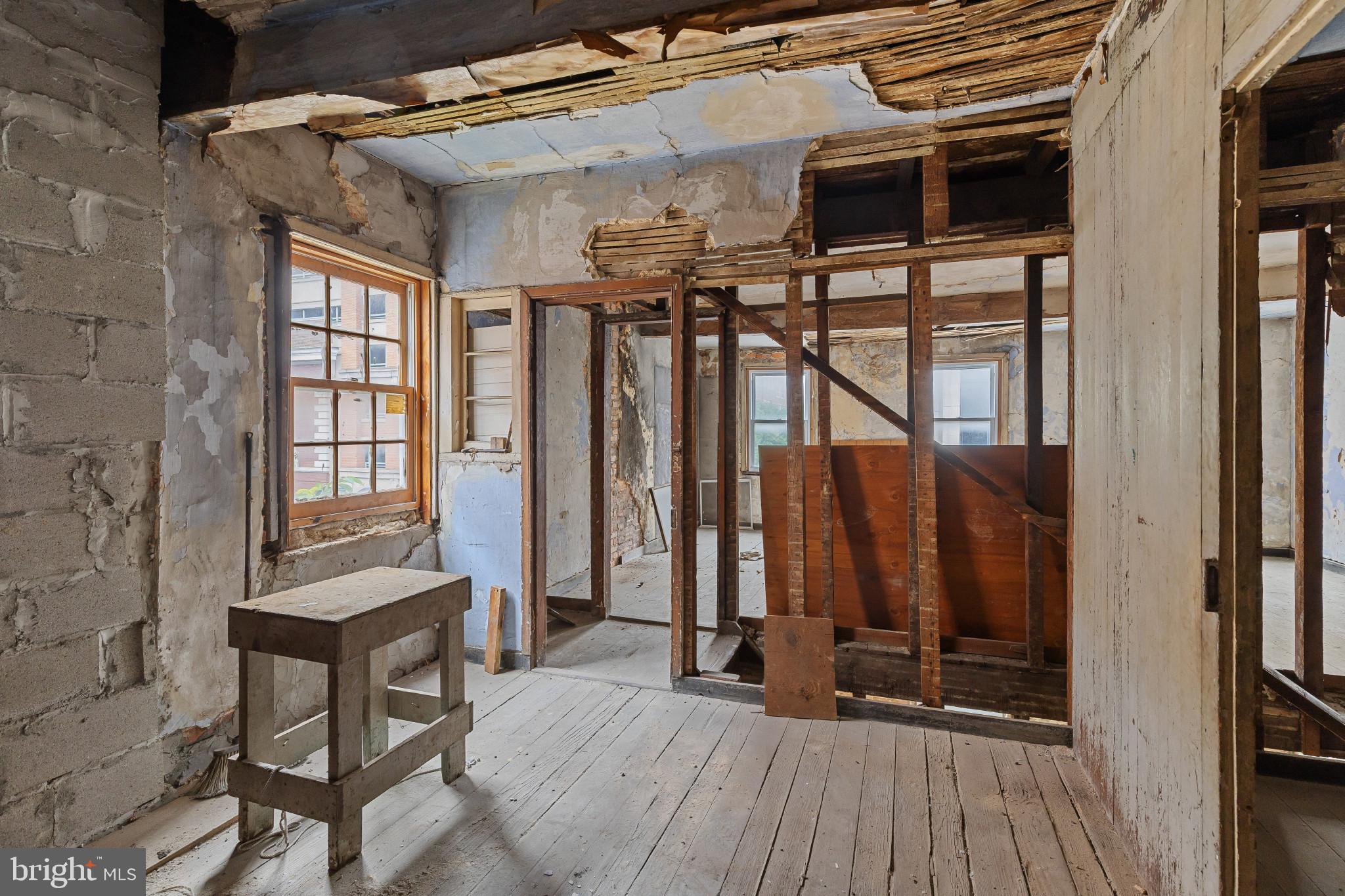RIDGELY'S DELIGHT - Commercial Sale